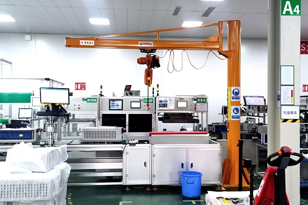 LQ魯起重工定柱式懸臂吊現場安裝調試完畢交付客戶使用